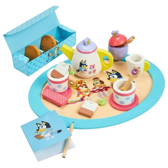 Bluey Wooden Tea Party Set - Picture 3 of 3